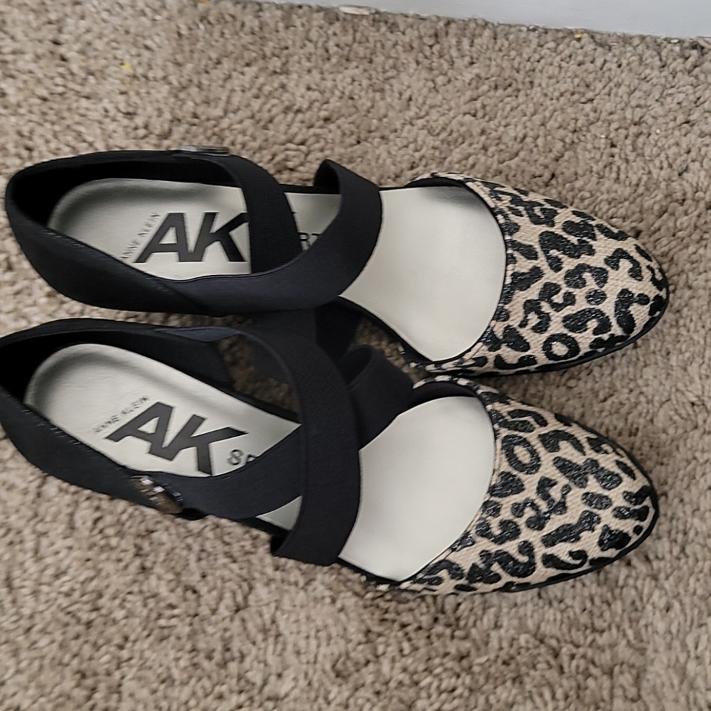 Anne Klein women's dress shoes